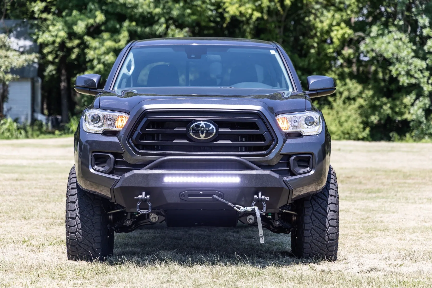 Front Bumper | Hybrid | 12000-Lb Pro Series Winch | Synthetic Rope | Toyota Tacoma | 2016-2022