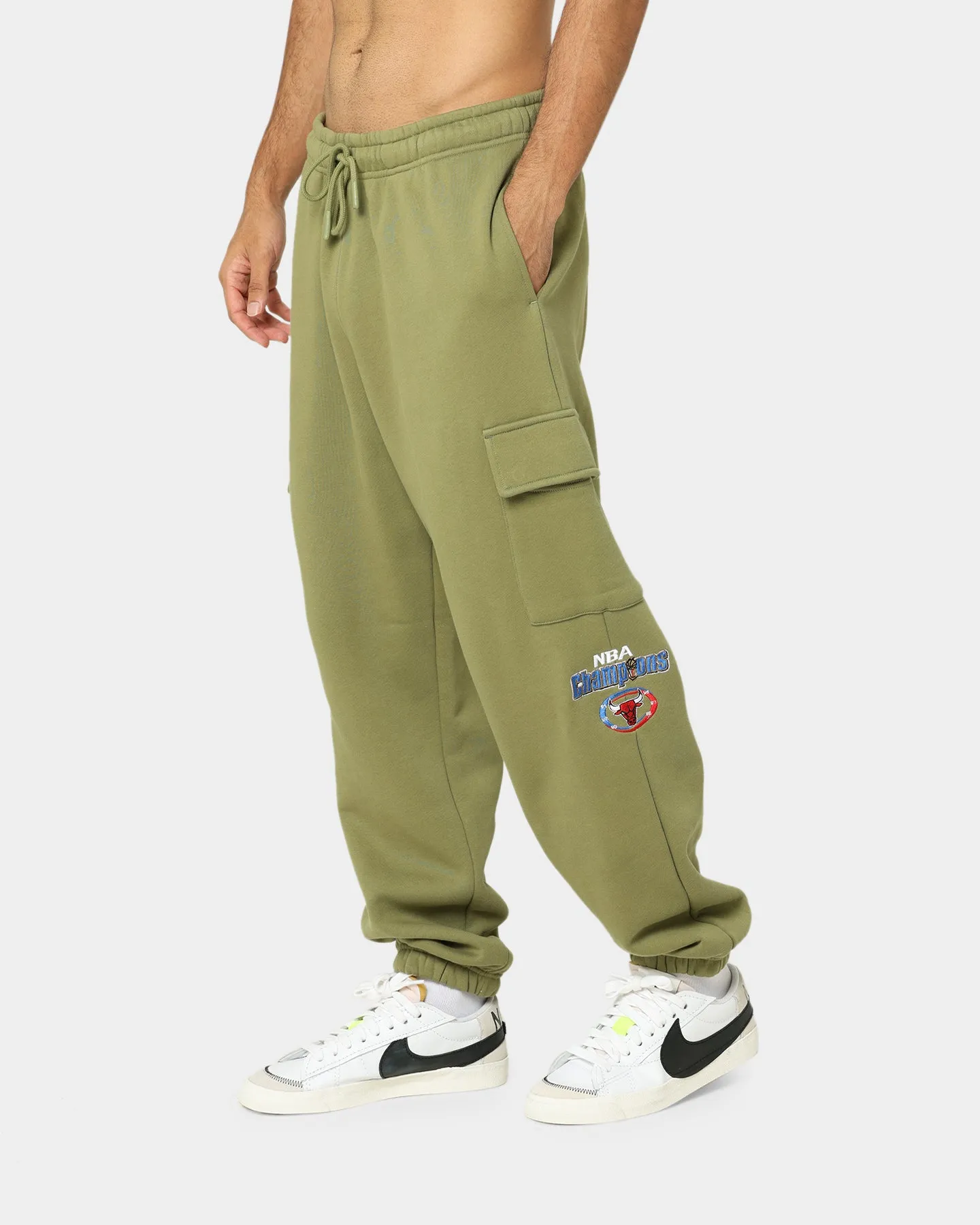 Mitchell & Ness Chicago Bulls Cargo Fleece Sweat Pants Olive