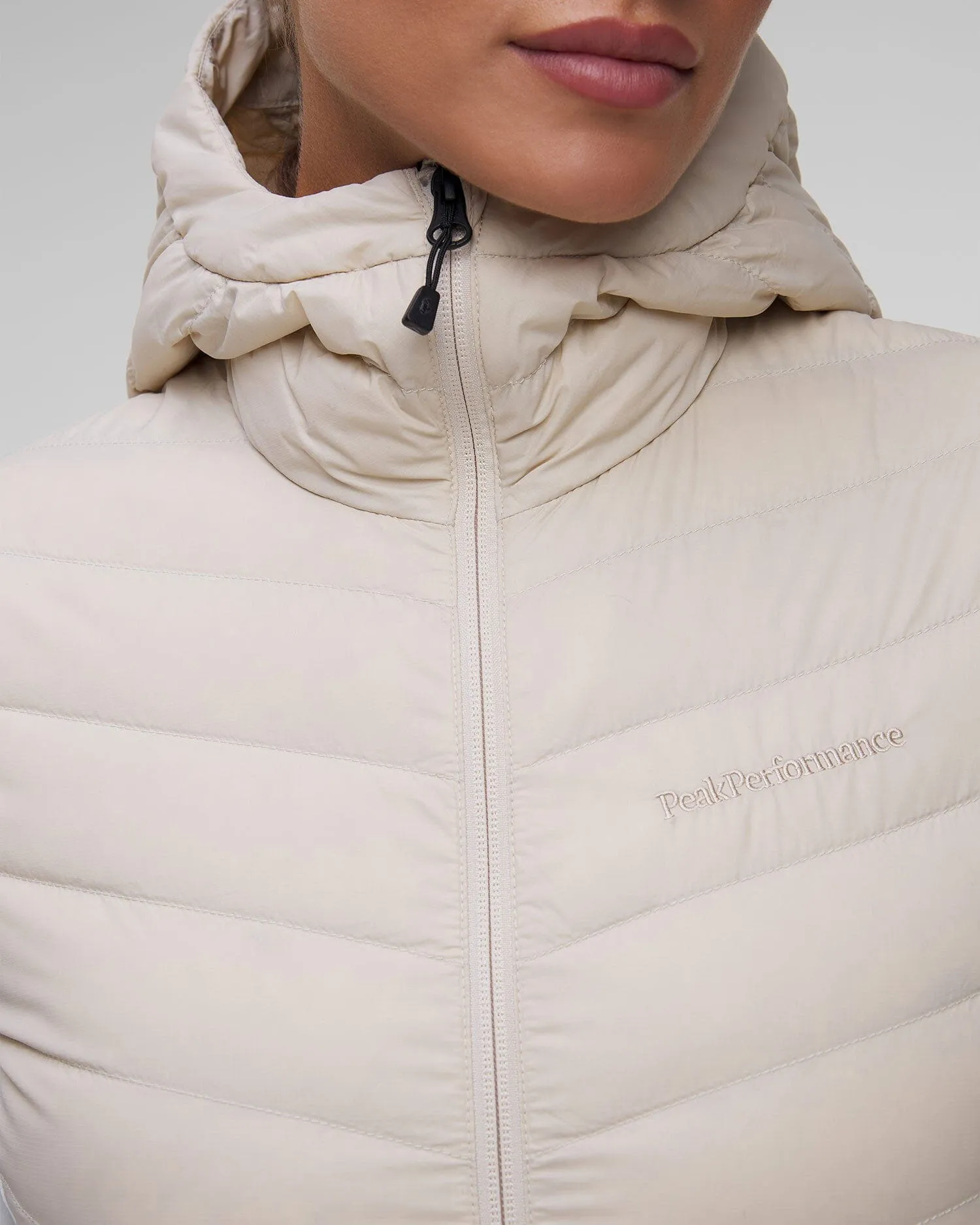 Women's Frost Down Hybrid Hood Jacket